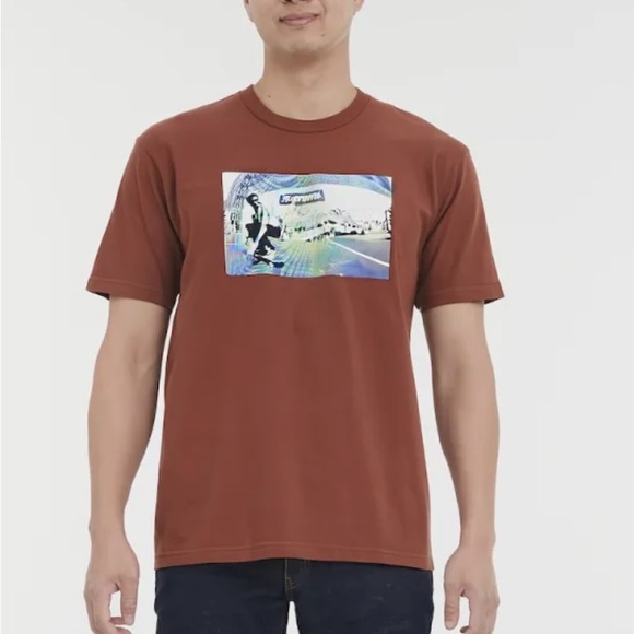 Supreme Men's Dylan Tee, 100% Authentic - Picture 8 of 8